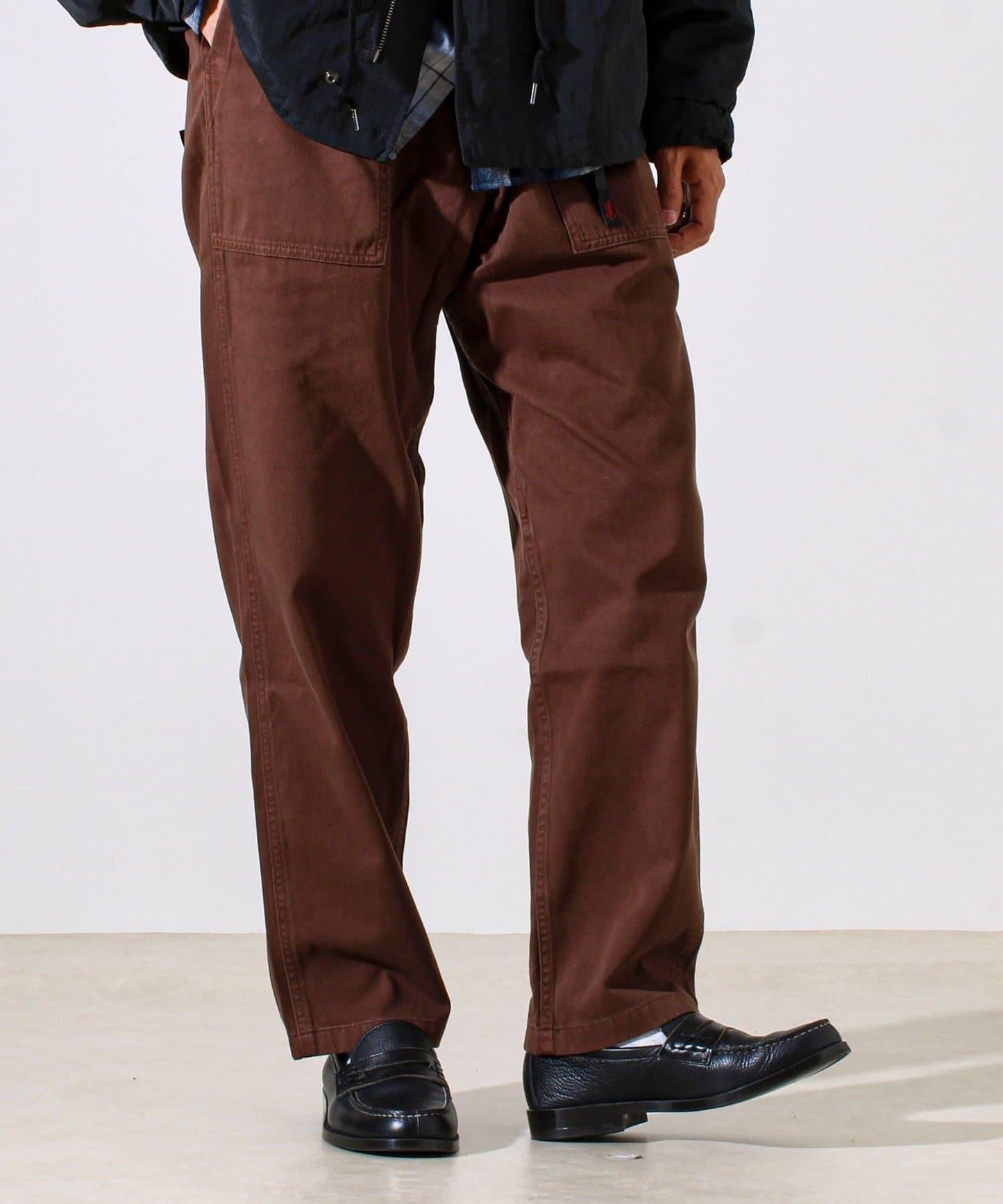 【GRAMICCI】寬鬆錐形長褲