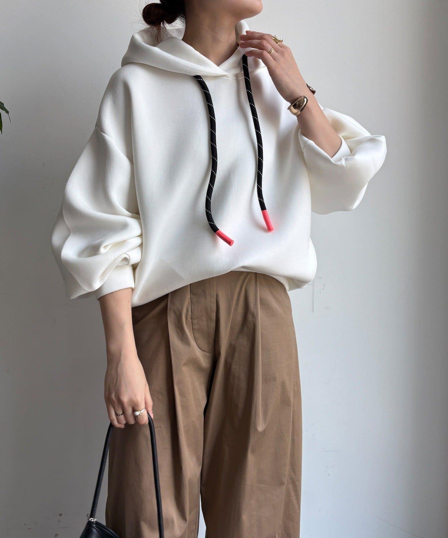 背面標誌連帽衛衣