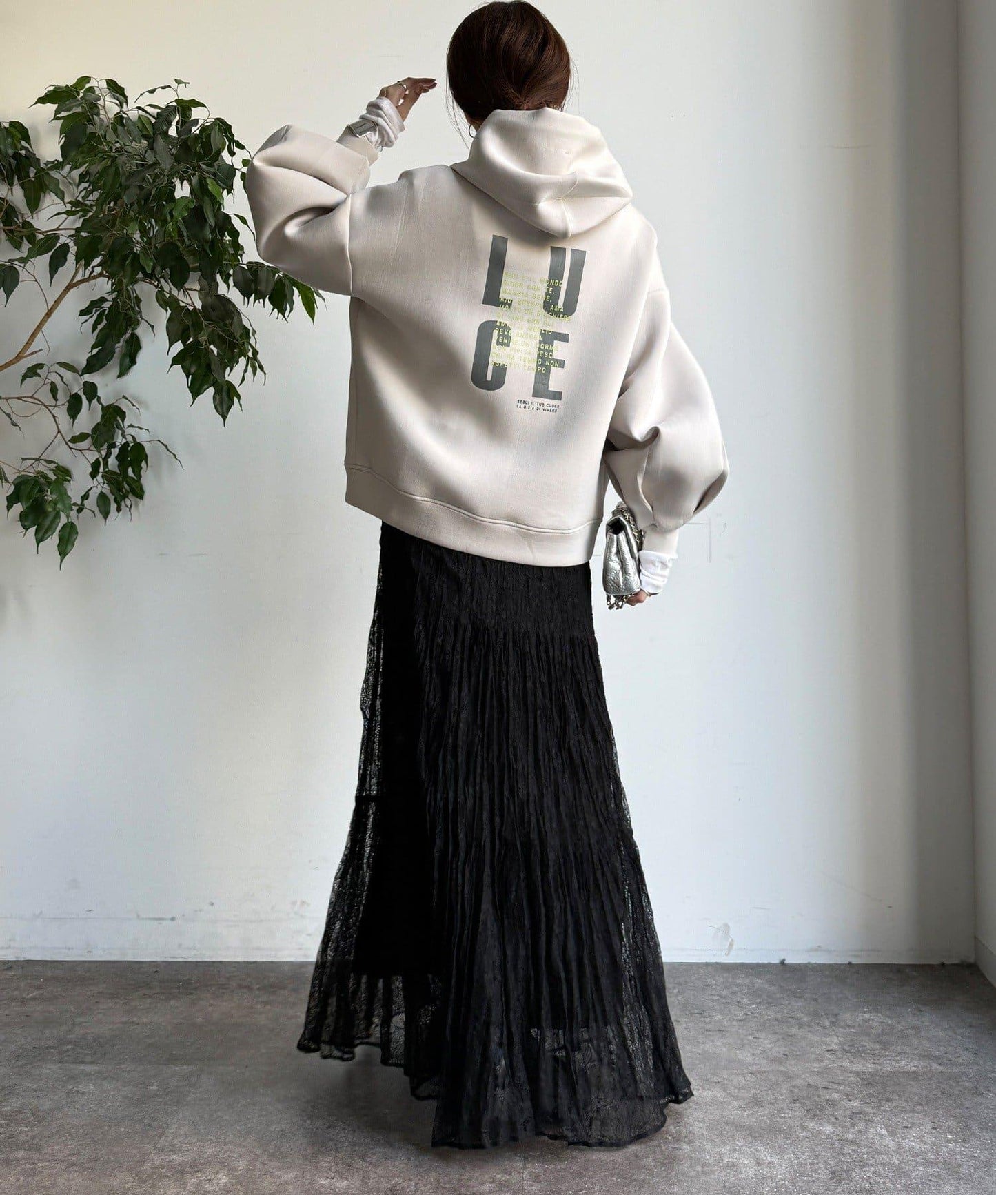 背面標誌連帽衛衣