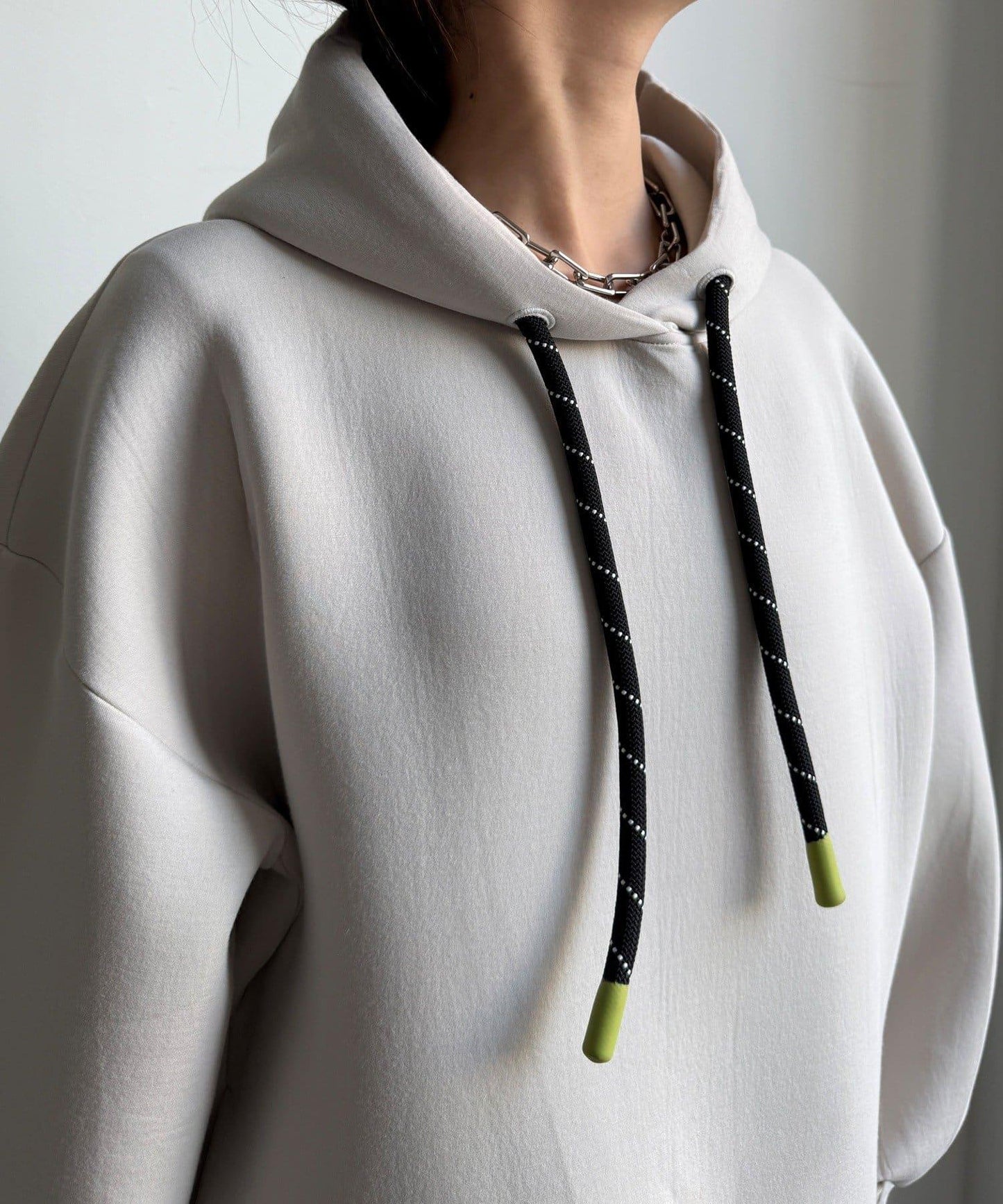 背面標誌連帽衛衣