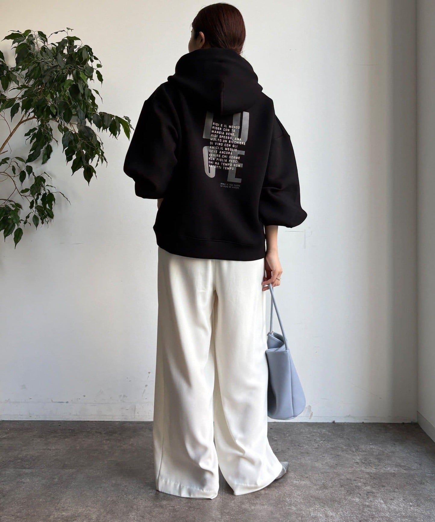 背面標誌連帽衛衣