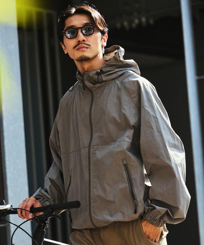 全氣候運動服 鈦加工尼龍連帽夾克