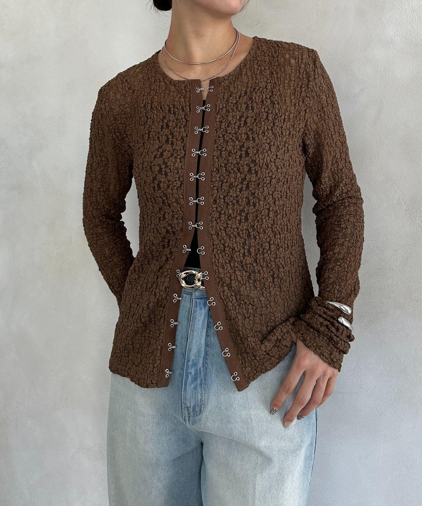 前扣蕾絲套頭衫