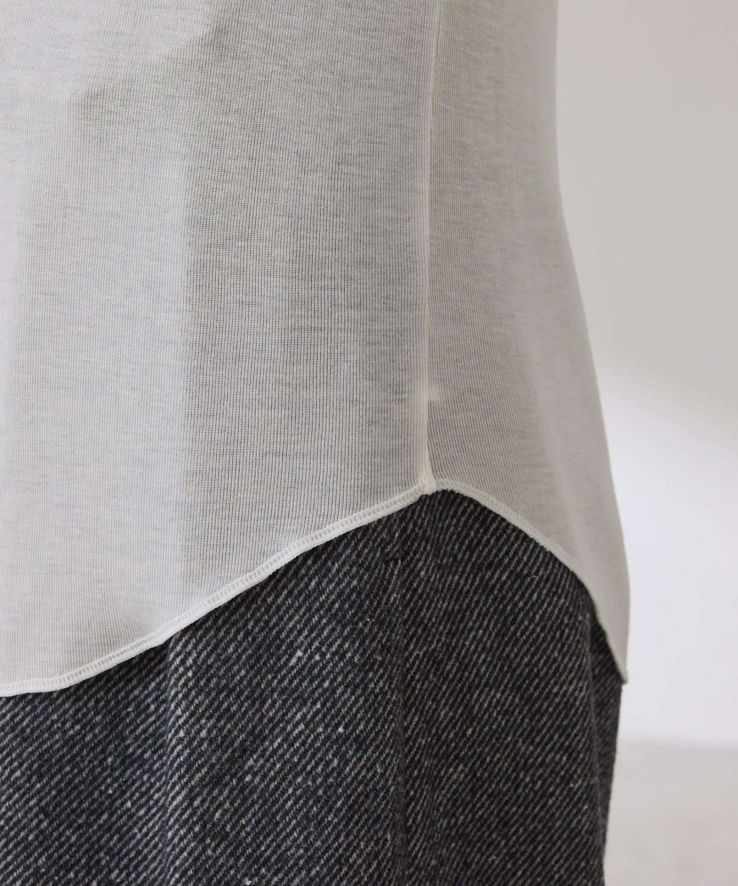 【可水洗上衣】羊毛混紡透視高領衫