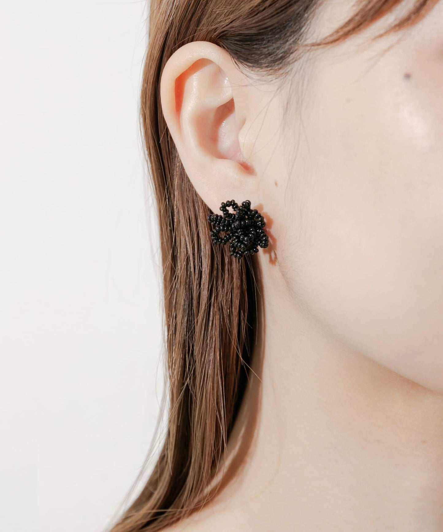 花朵造型珠飾耳環