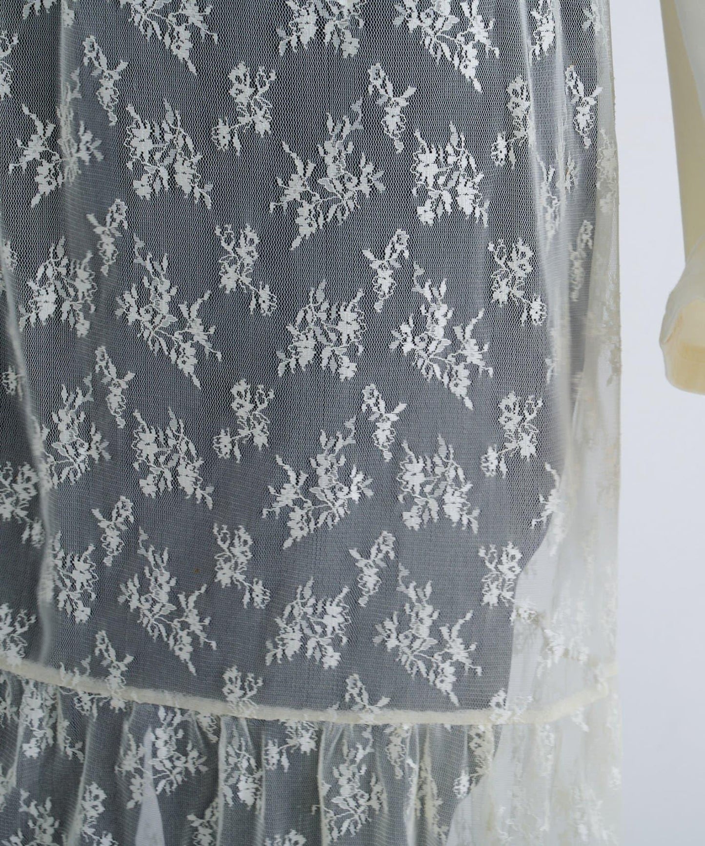 【Kastane】B 蕾絲裹身半身裙