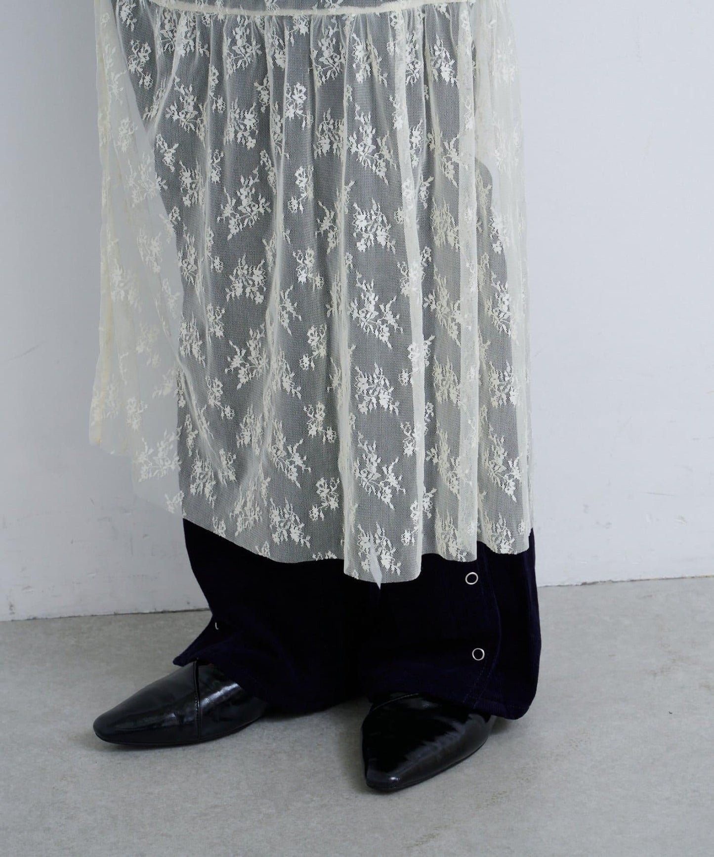 【Kastane】B 蕾絲裹身半身裙