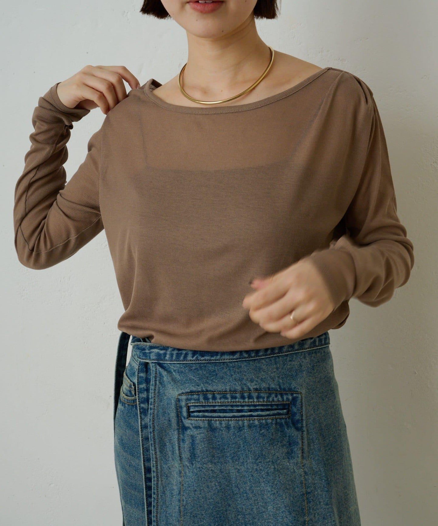 透視羅紋一字肩長袖T恤