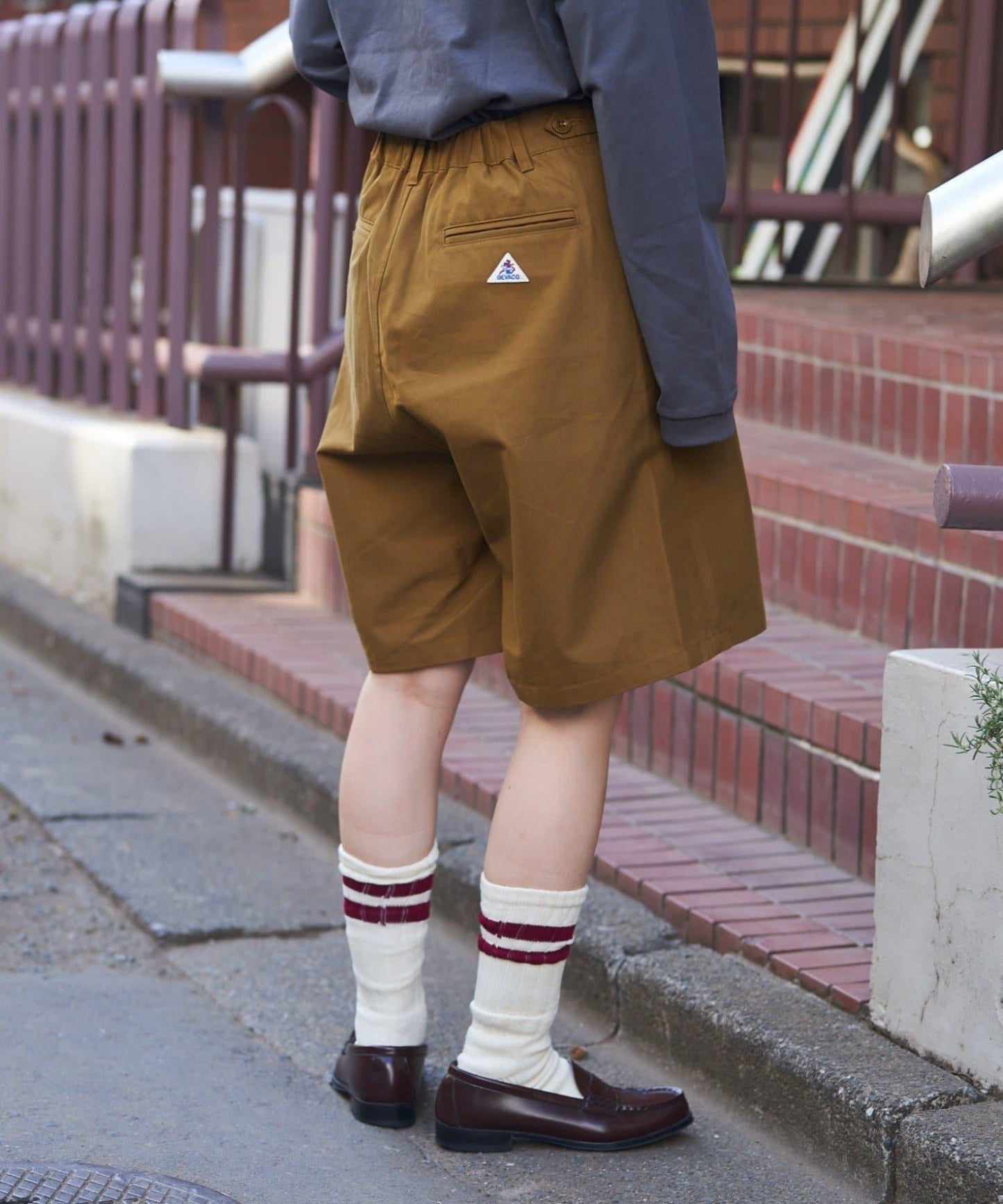 【GEVACO】腰部標籤裝飾中褲