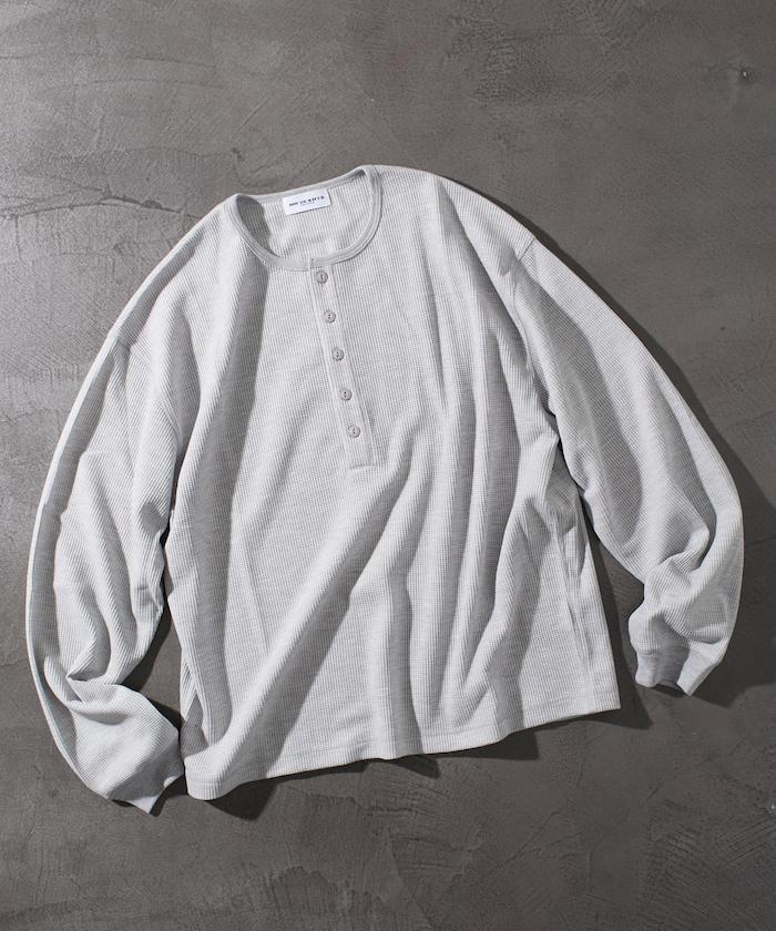 短款保暖亨利領T恤