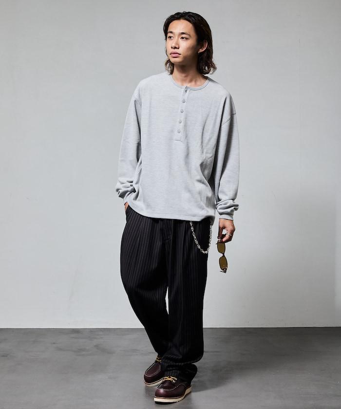 短款保暖亨利領T恤