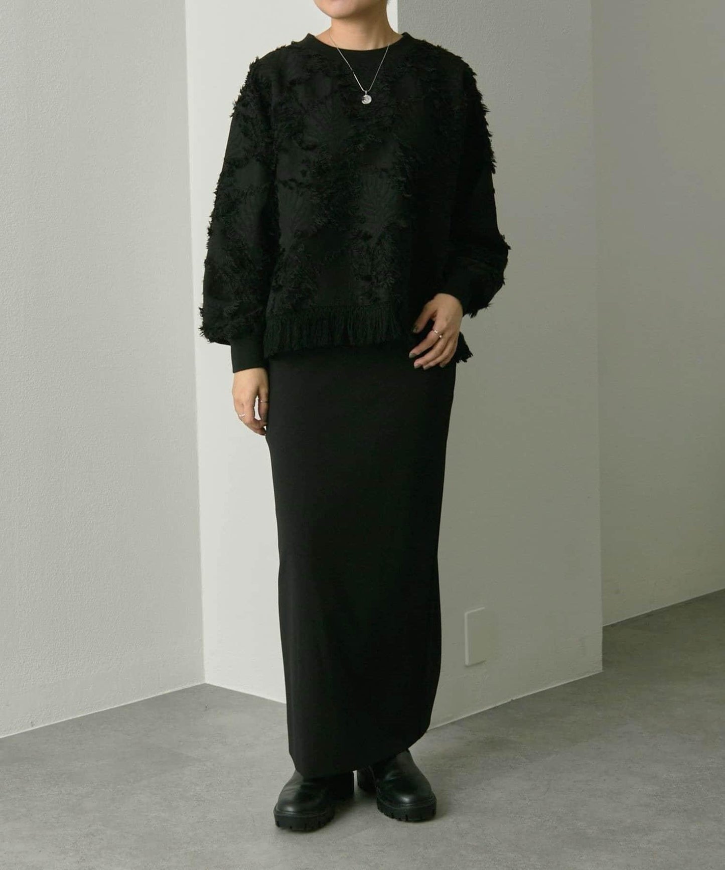 植物圖案流蘇下襬上衣【SUM1 STYLE(スミスタイル)】