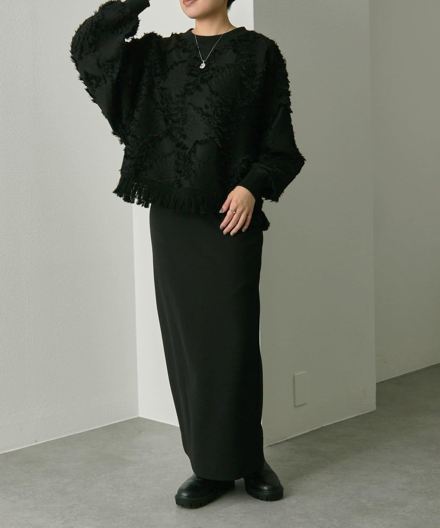 植物圖案流蘇下襬上衣【SUM1 STYLE(スミスタイル)】