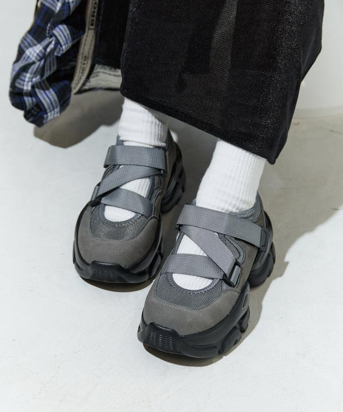 厚底交叉帶運動鞋