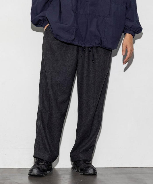 特別款寬鬆版型羊毛雙層西裝褲