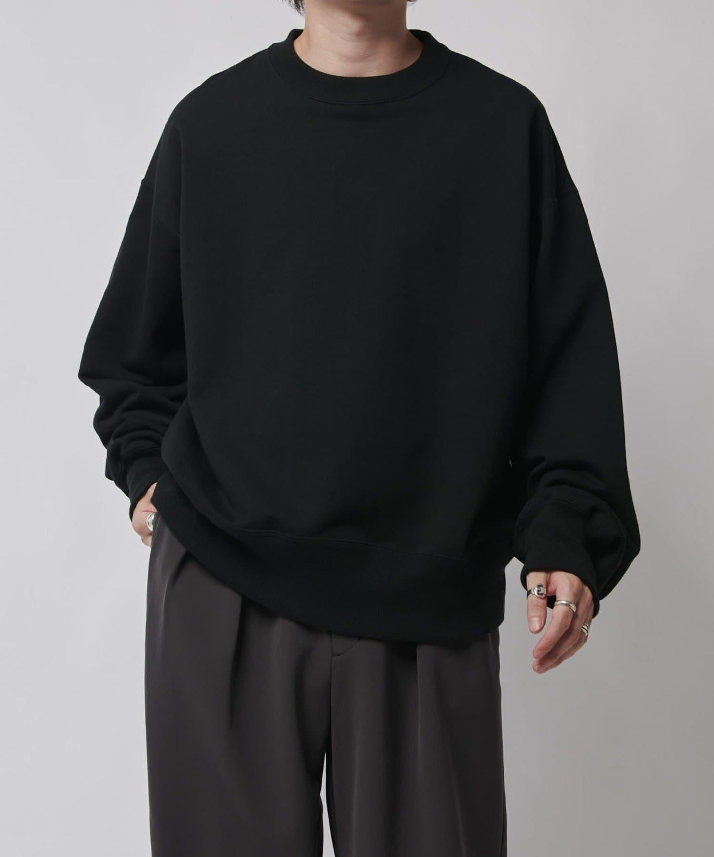 【Lui's】高密度厚款圓領衛衣