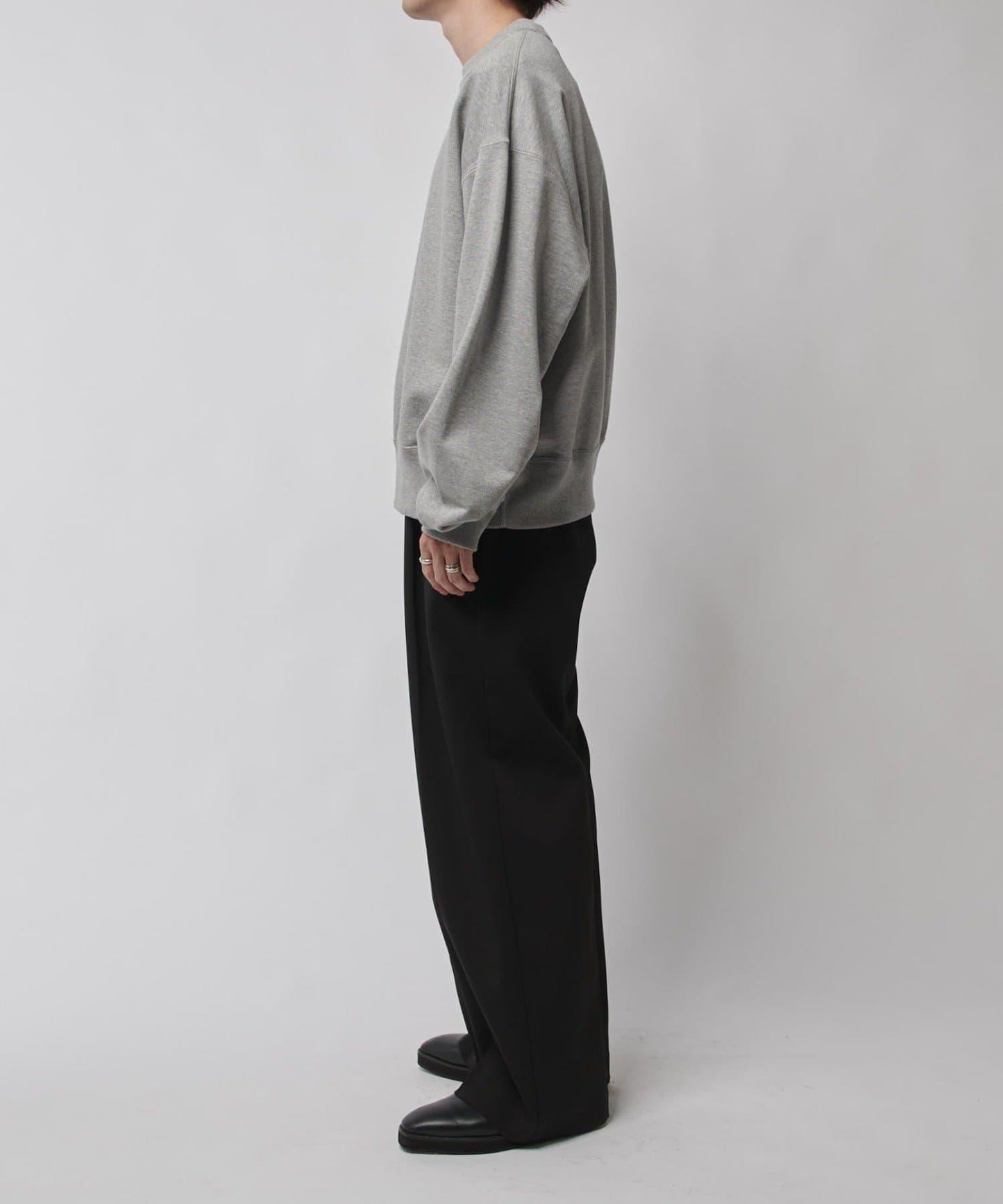 【Lui's】高密度厚款圓領衛衣