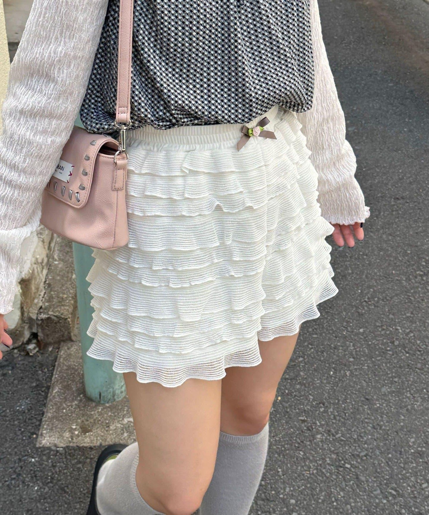 層疊荷葉邊短褲