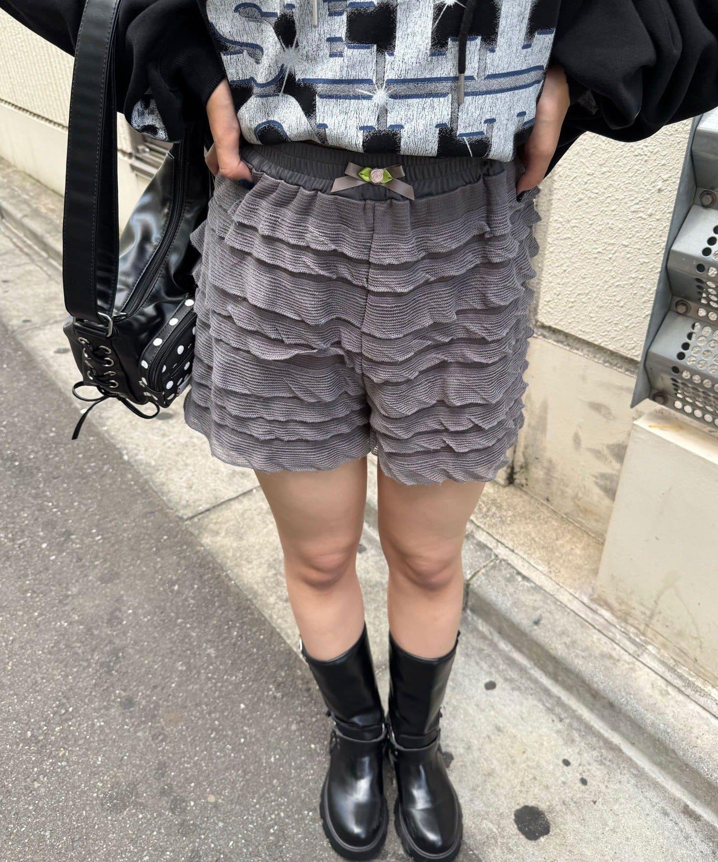 層疊荷葉邊短褲