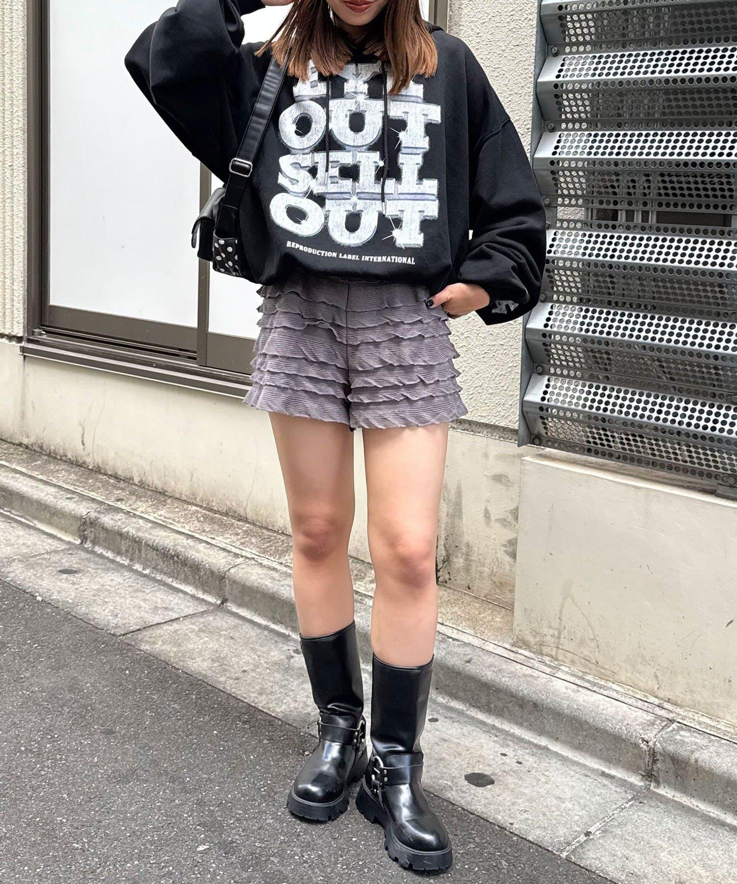 層疊荷葉邊短褲