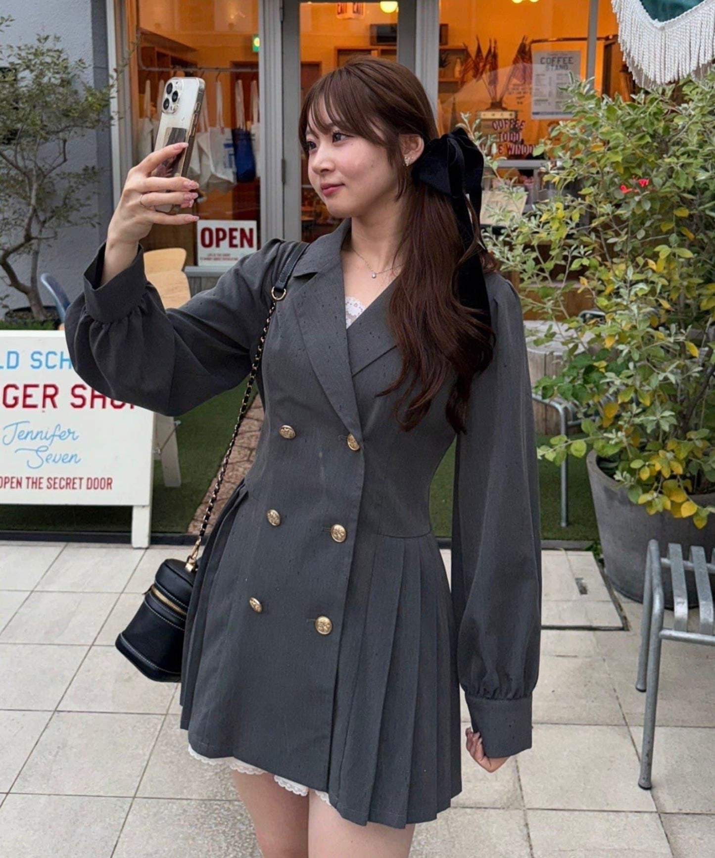 西裝領百褶迷你連衣裙