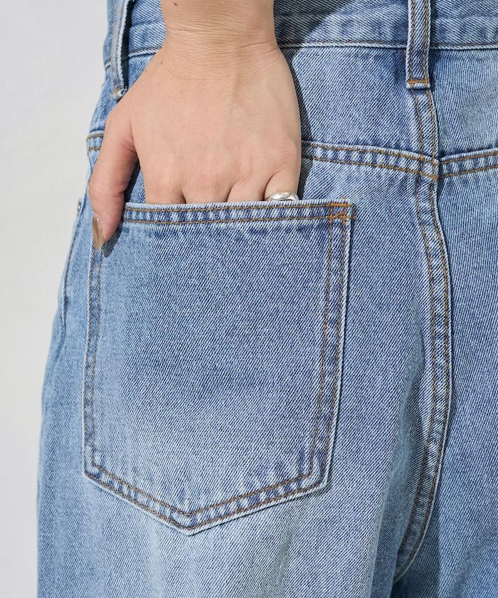 直筒寬鬆牛仔褲