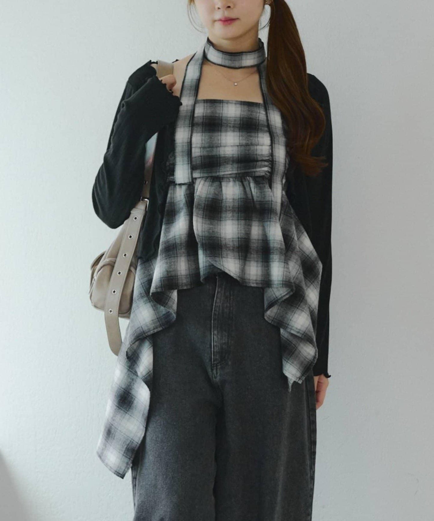 附項鍊頸圈設計顯身材【RMAF】不對稱下襬吊帶長款上衣