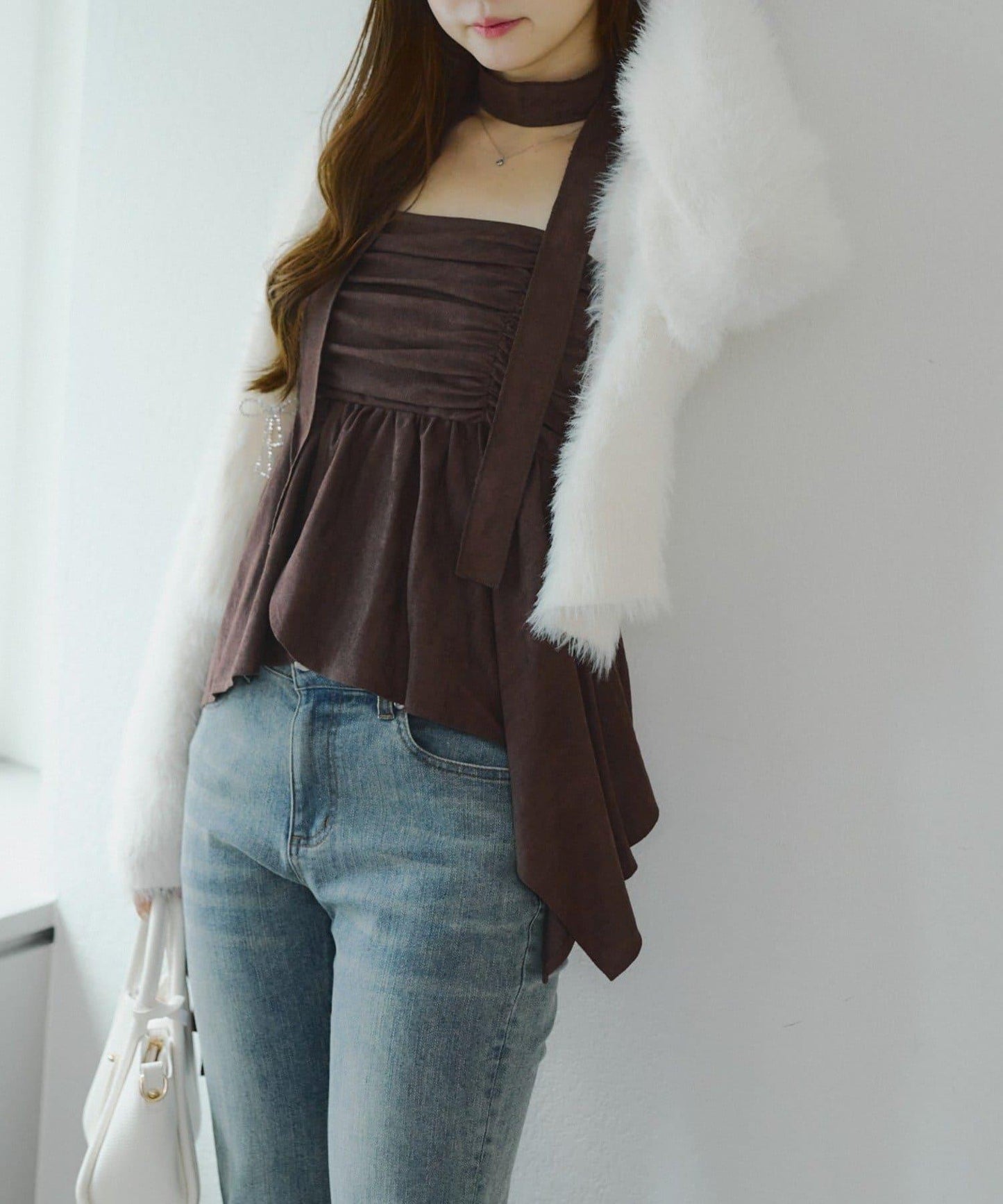 附項鍊頸圈設計顯身材【RMAF】不對稱下襬吊帶長款上衣