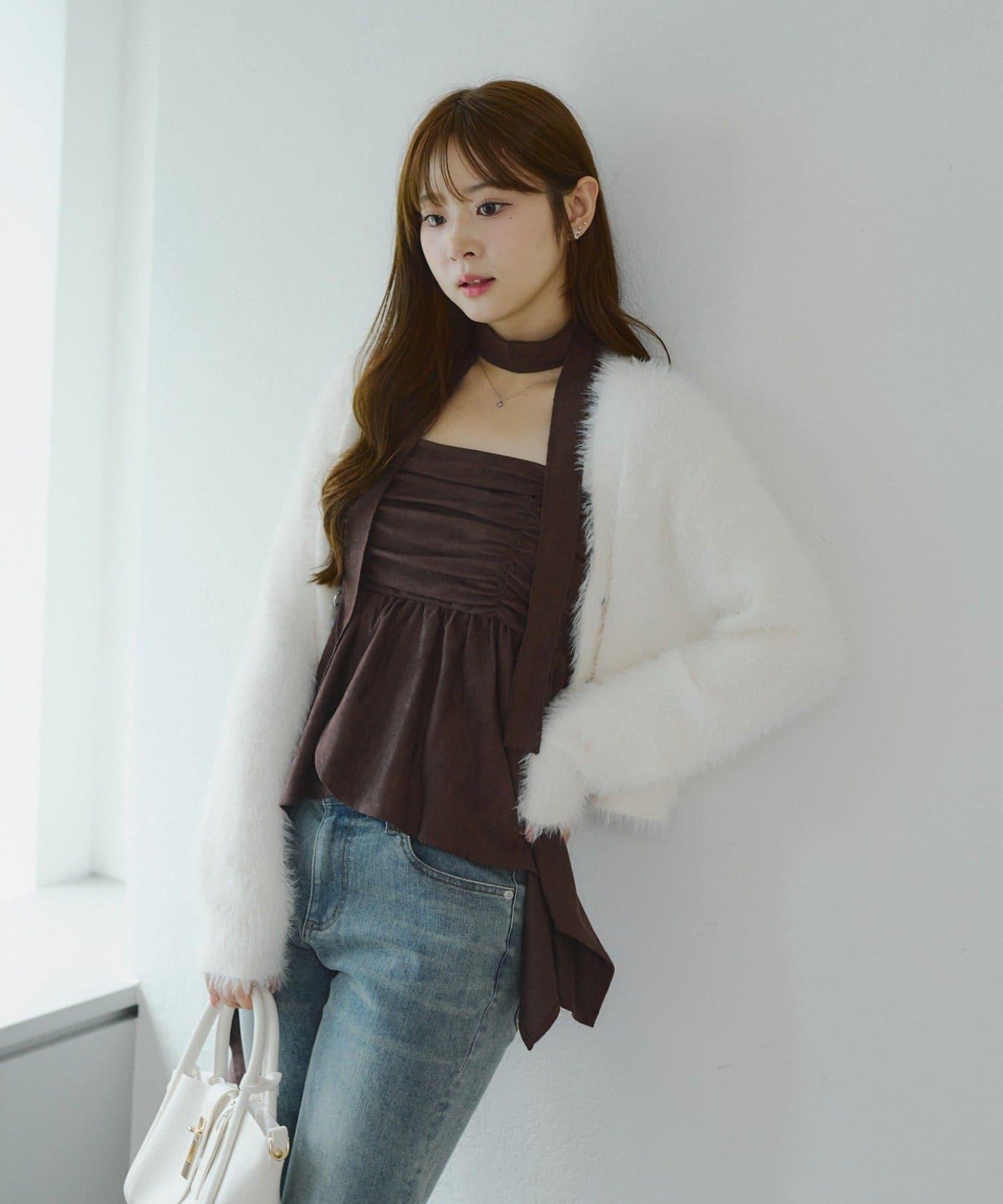 附項鍊頸圈設計顯身材【RMAF】不對稱下襬吊帶長款上衣