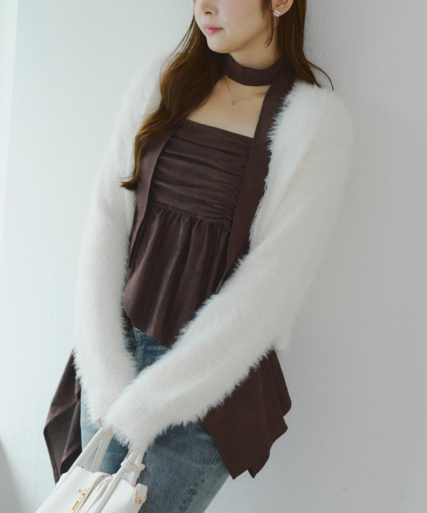 附項鍊頸圈設計顯身材【RMAF】不對稱下襬吊帶長款上衣