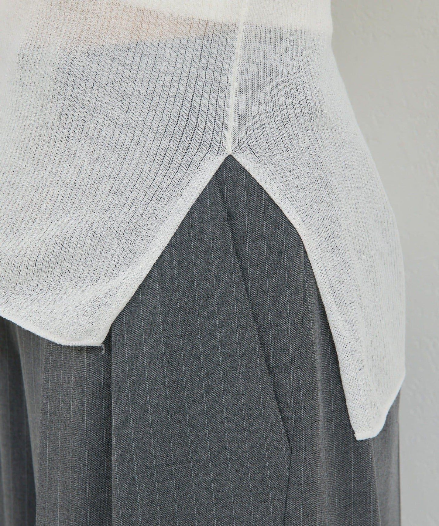 【近日開始】【CHIHAYA聯名】透視羅紋高領衫