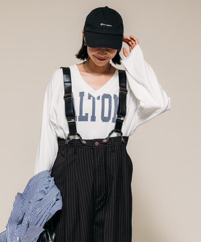 復古V領字母長袖T恤