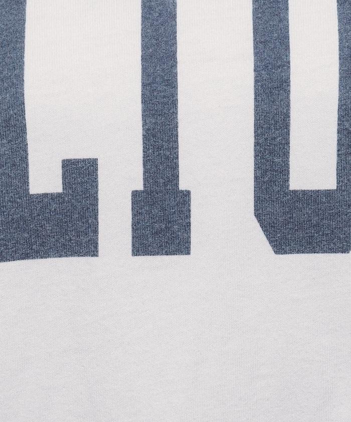 復古V領字母長袖T恤