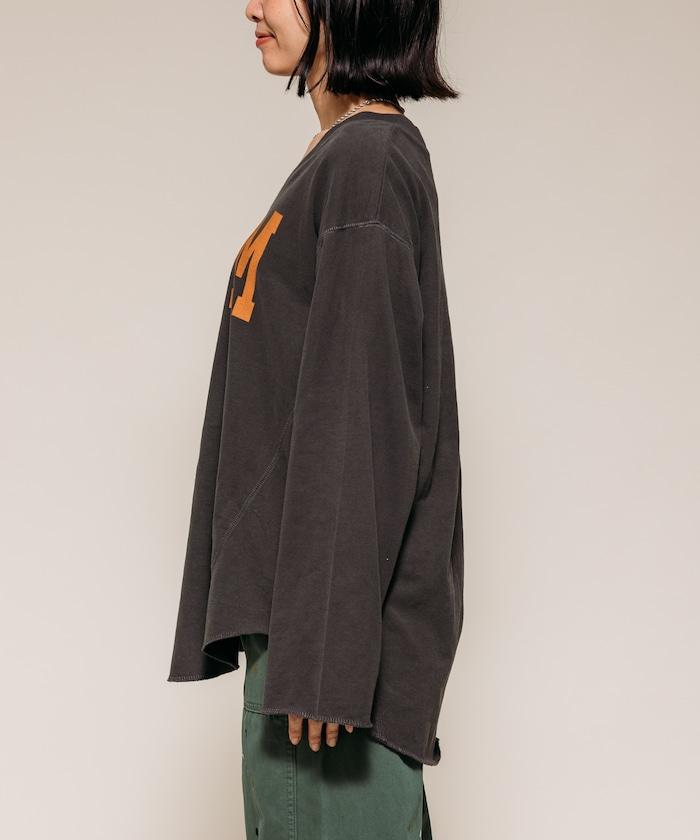 復古V領字母長袖T恤