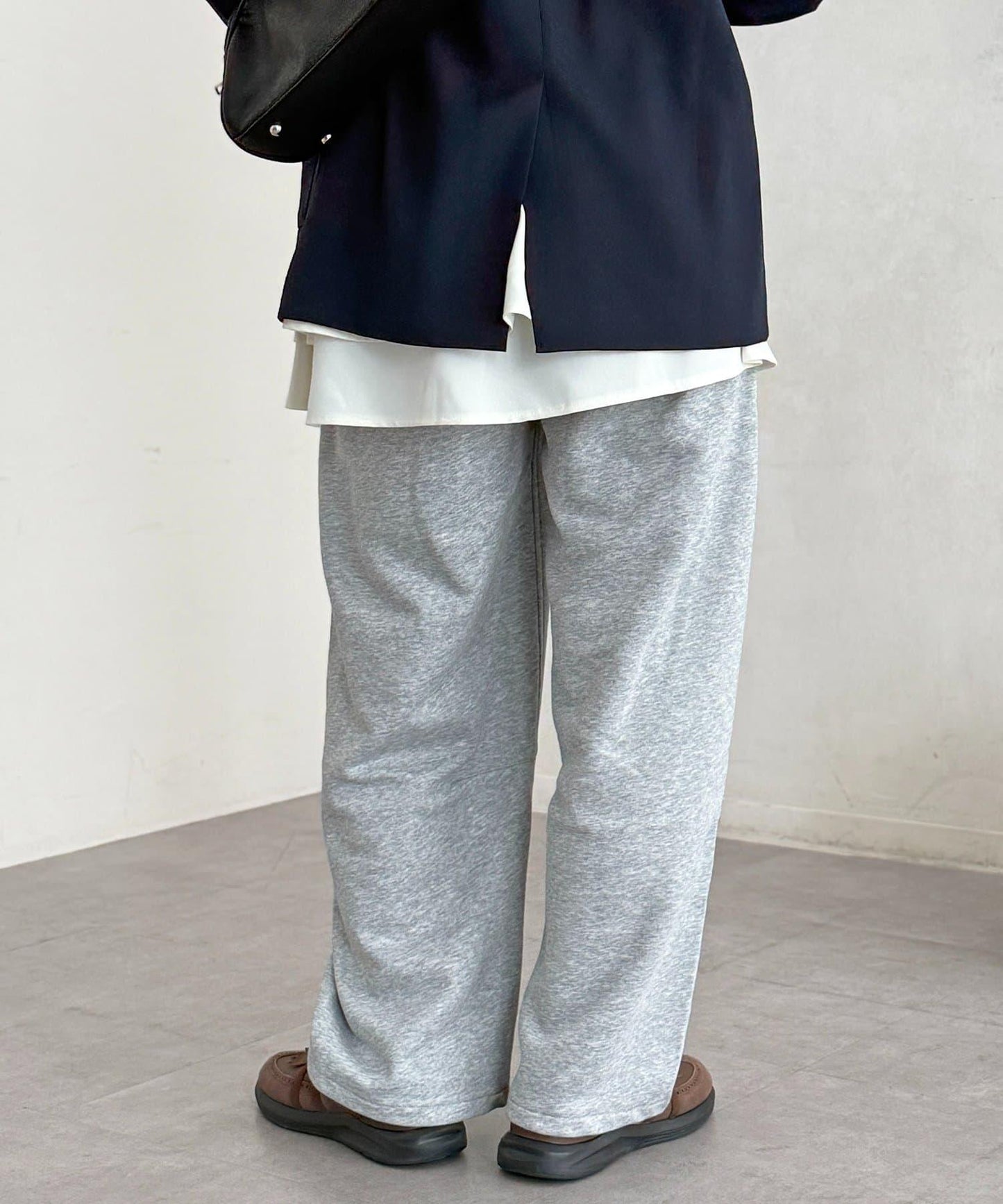 加絨彎曲運動褲