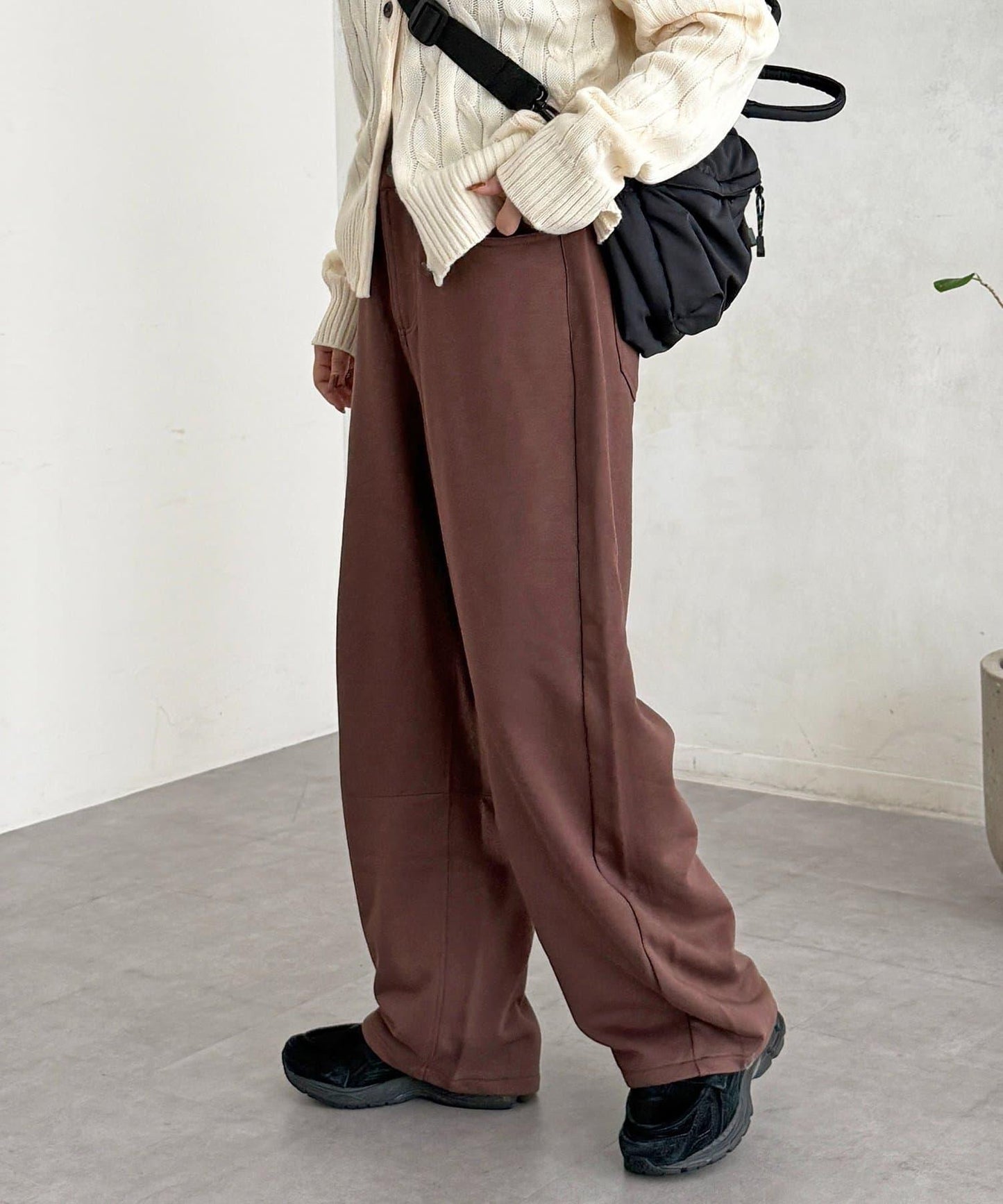 加絨彎曲運動褲