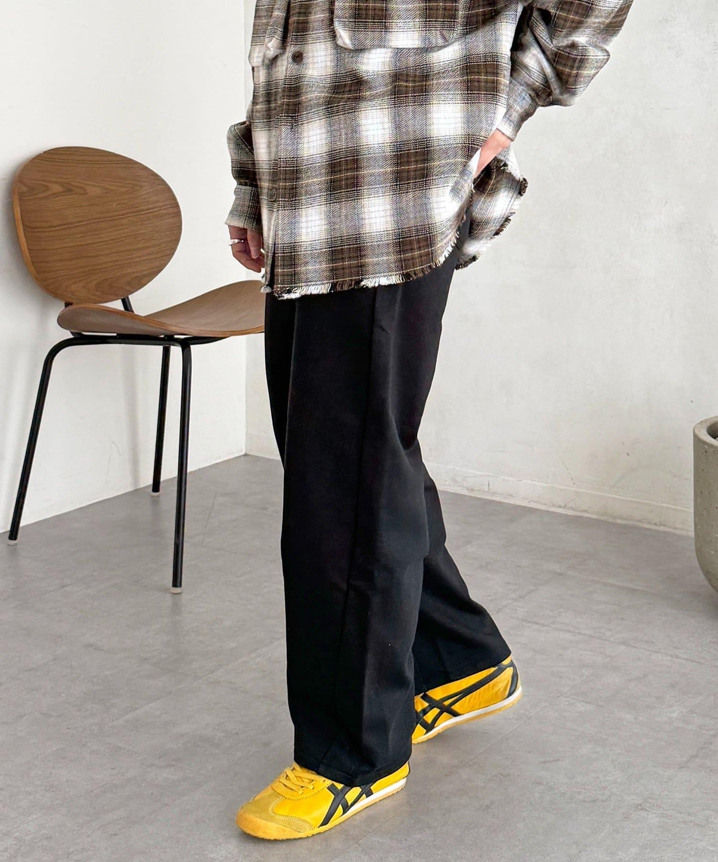 加絨彎曲運動褲