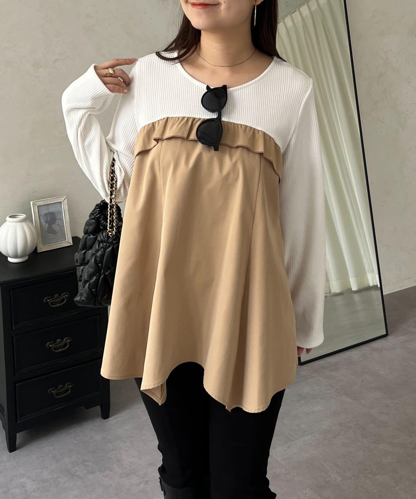 不規則下襬荷葉邊拼接A字羅紋長袖T恤