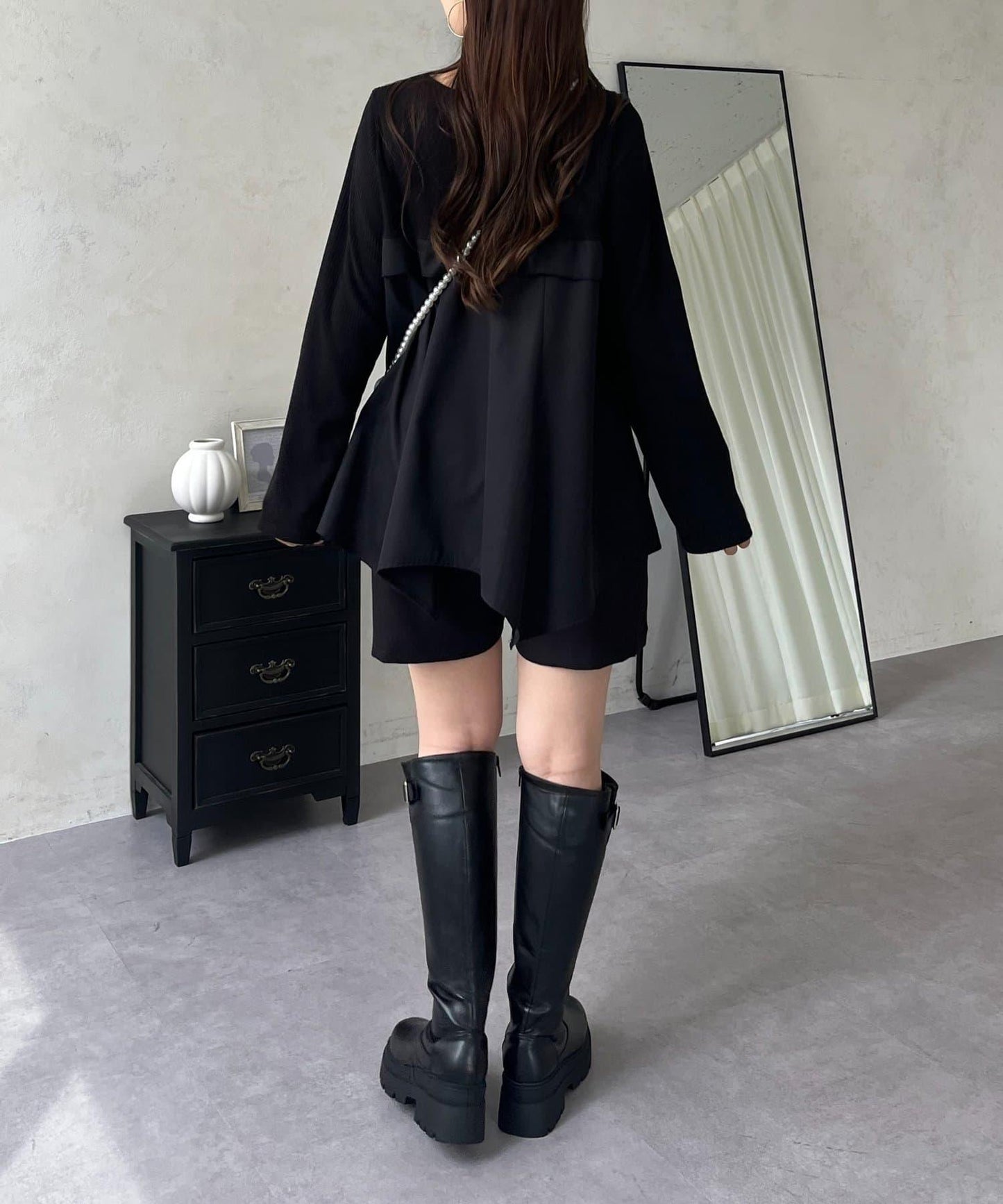 不規則下襬荷葉邊拼接A字羅紋長袖T恤