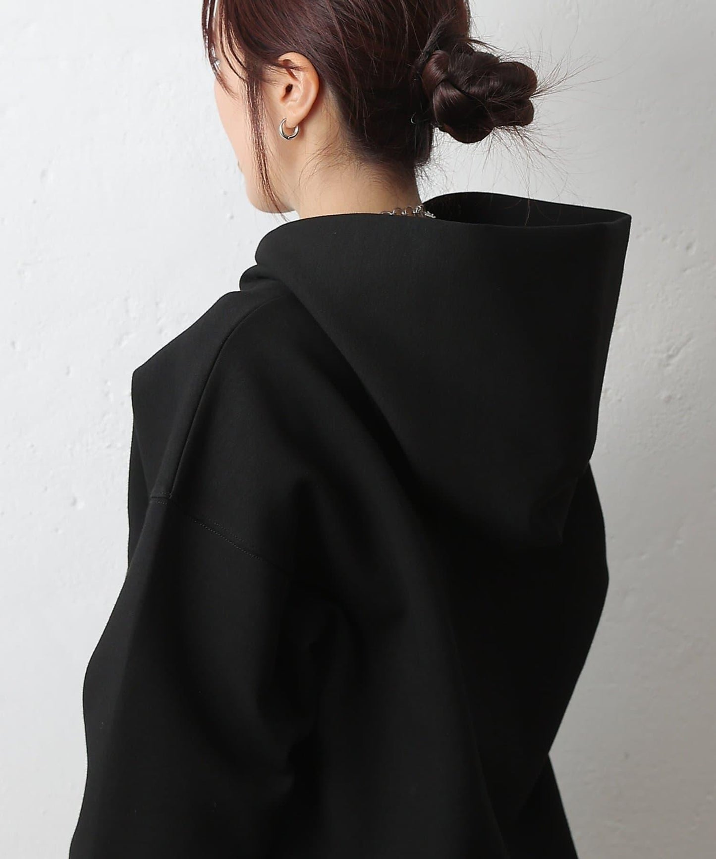 瓦楞紙浮雕標誌連帽衛衣