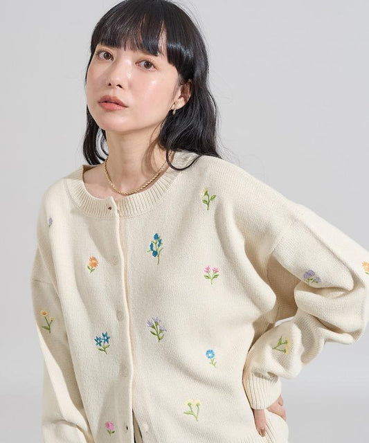 花卉刺繡圓領針織開衫