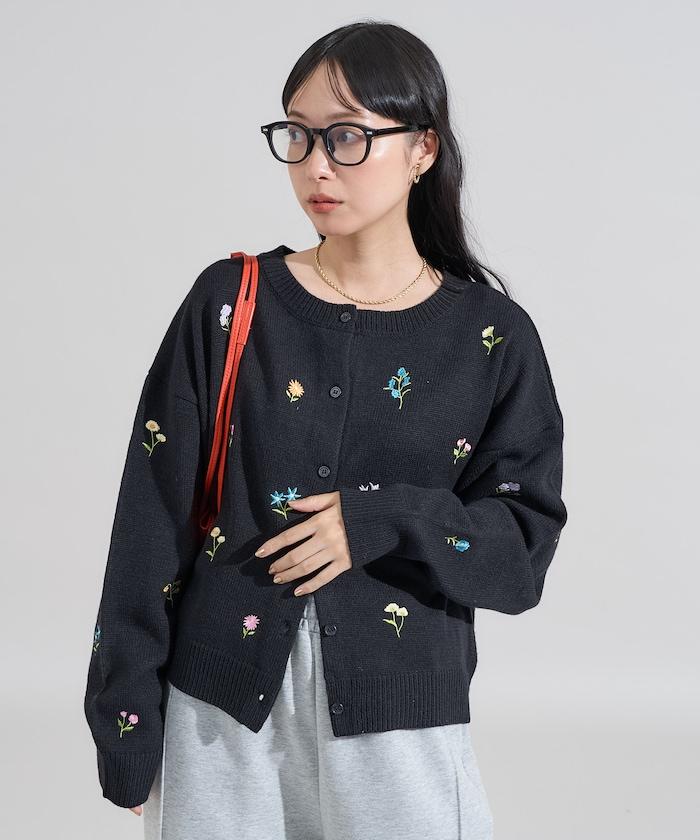 花卉刺繡圓領針織開衫