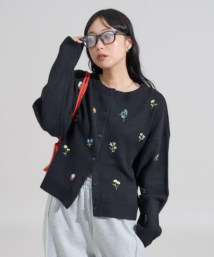 花卉刺繡圓領針織開衫
