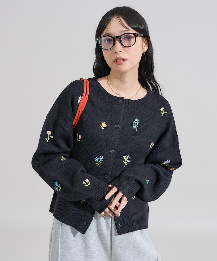 花卉刺繡圓領針織開衫