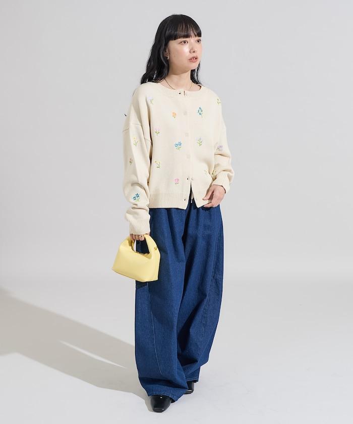 花卉刺繡圓領針織開衫