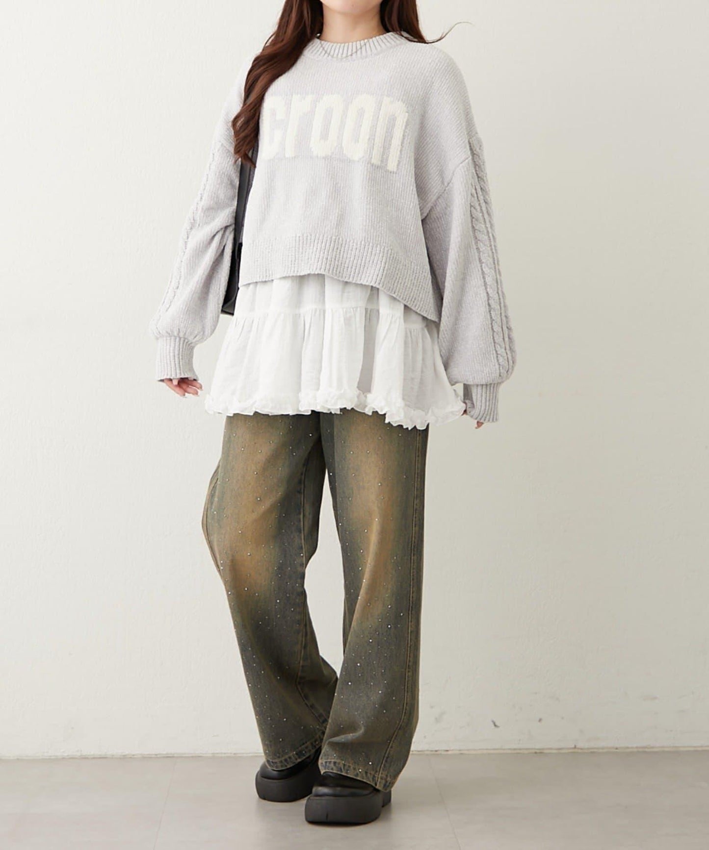 天鵝絨毛線標誌針織衫