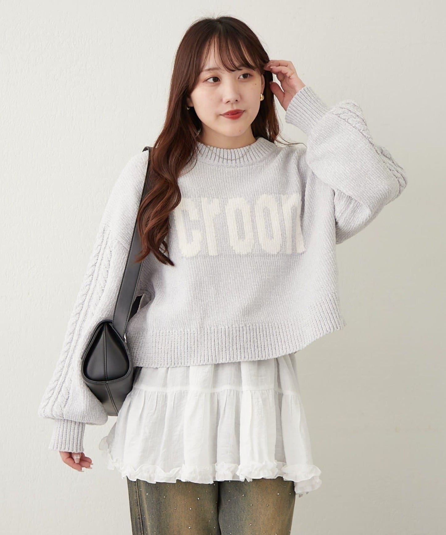 天鵝絨毛線標誌針織衫