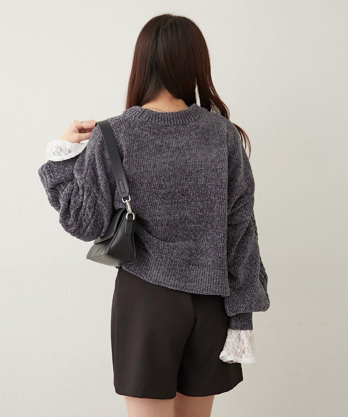 天鵝絨毛線標誌針織衫