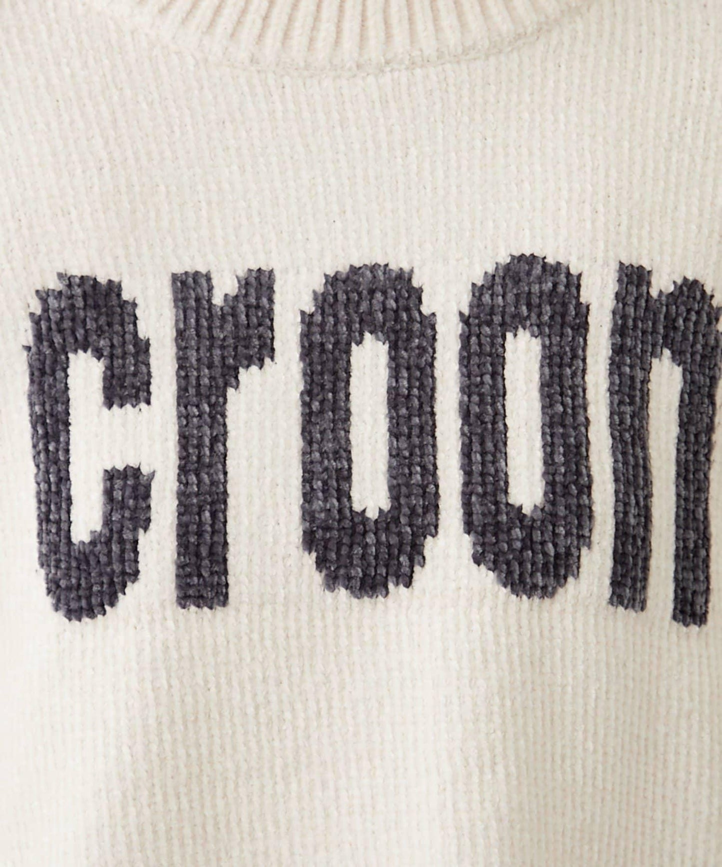 天鵝絨毛線標誌針織衫