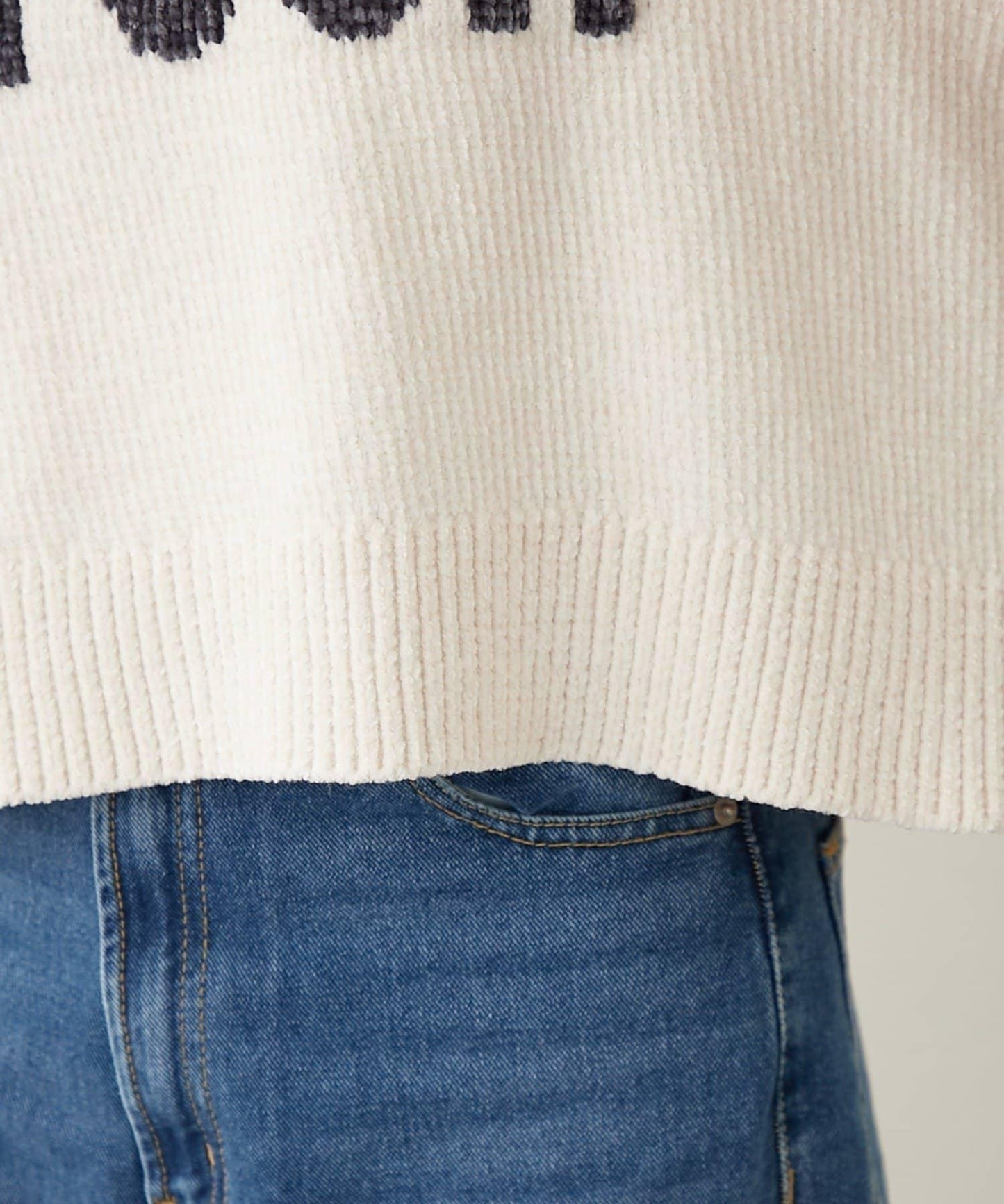 天鵝絨毛線標誌針織衫